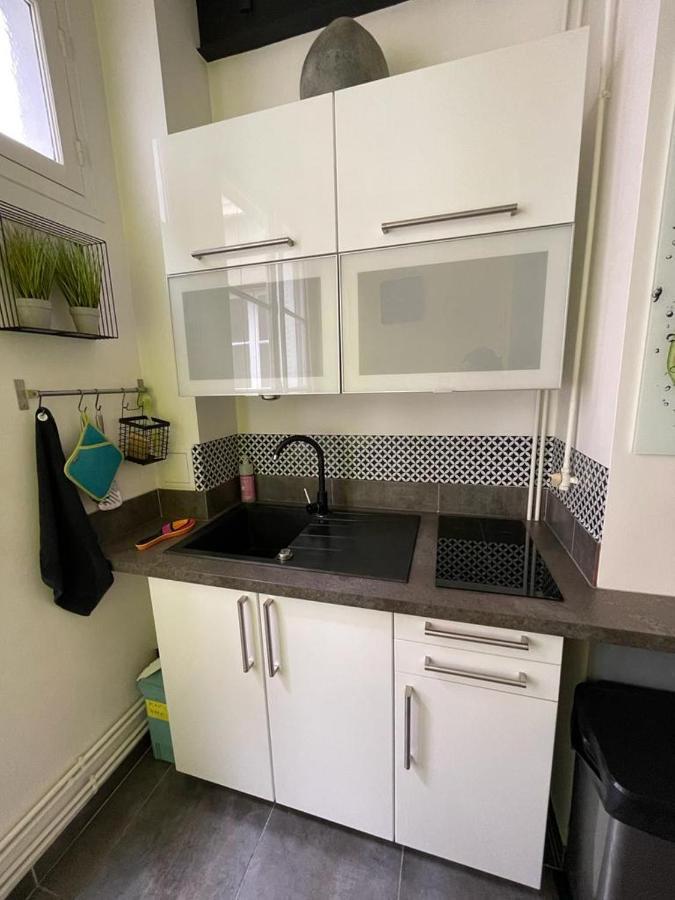 We Loft Bed and Breakfast Parijs Buitenkant foto